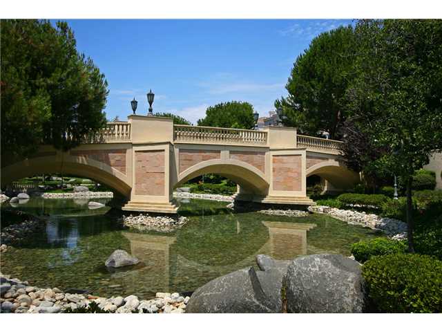 5330 Renaissance Avenue San Diego, CA 92122 - Photo 4 of 25
