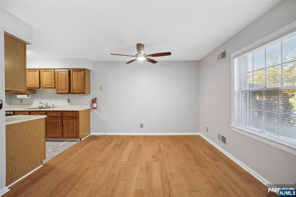 70 Harristown Road, Unit 1 Fair Lawn, NJ 07410 - Photo 7 of 21