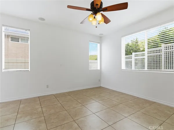 $715,000 | 29436 Shannon Court, Canyon Country, CA 91387
