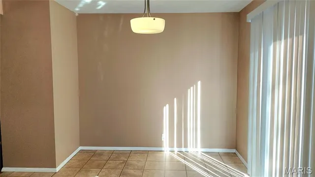 $1,900 | 1920 Americana Way, Fenton, MO 63026