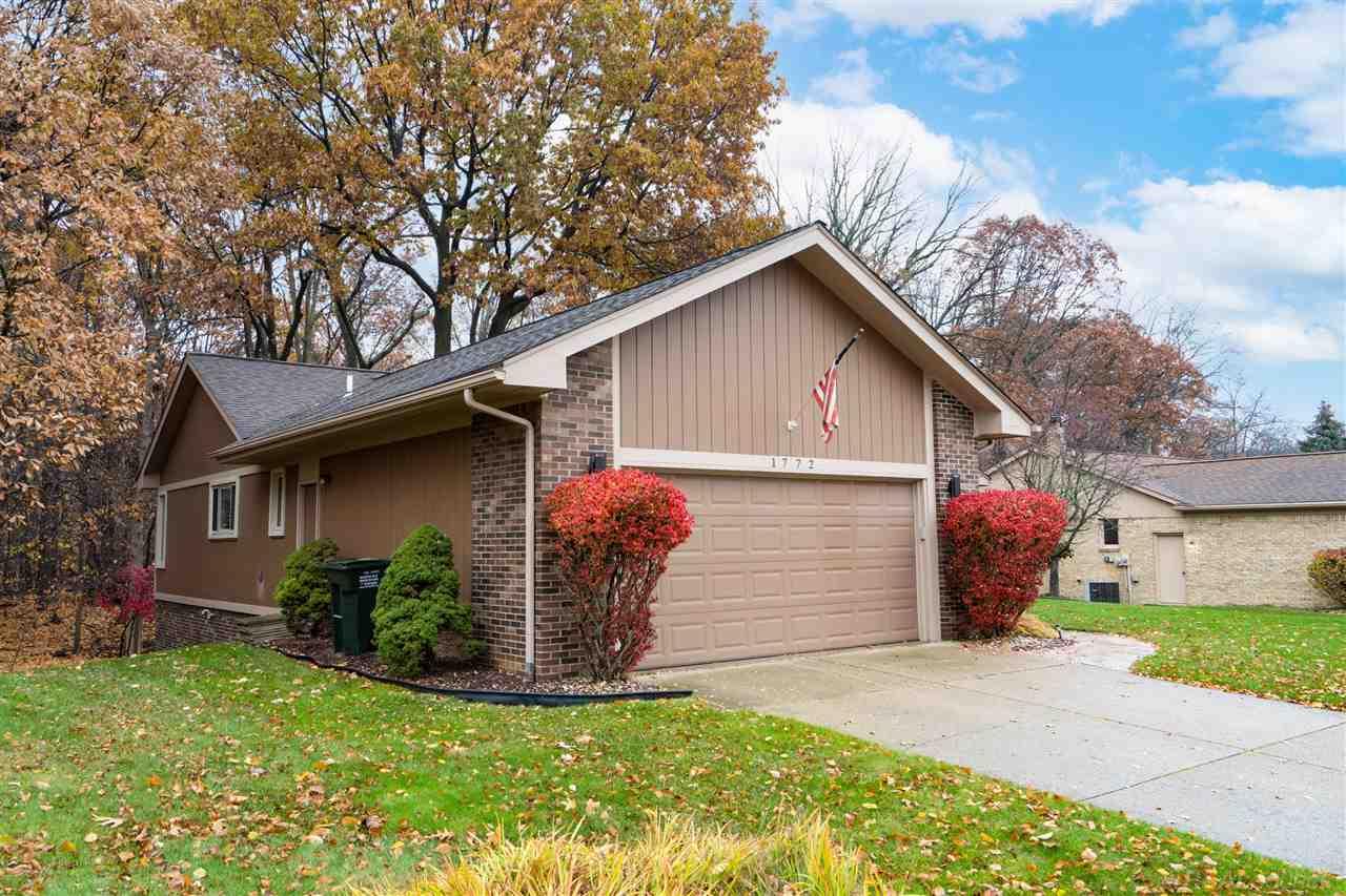 1772 North Fairview Lane Rochester Hills, MI 48306 - Photo 2 of 36