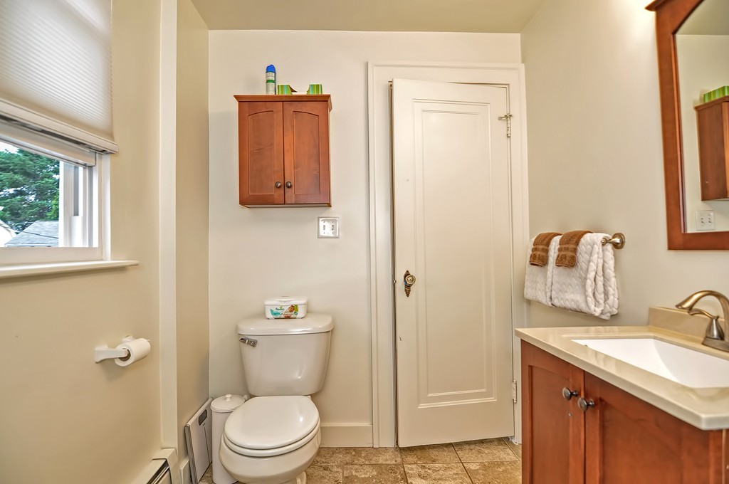 87 Ramshead Road Medford, MA 02155 - Photo 10 of 27 Gallery Image 10