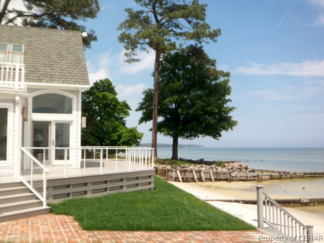 74 Stove Point Road Deltaville, VA 23043 - Photo 29 of 33