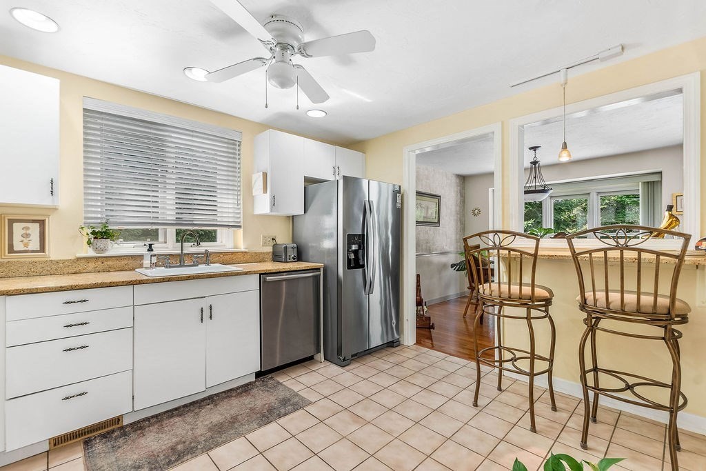 207 Mechanic Street, Unit 207 Canton, MA 02021 - Photo 8 of 29