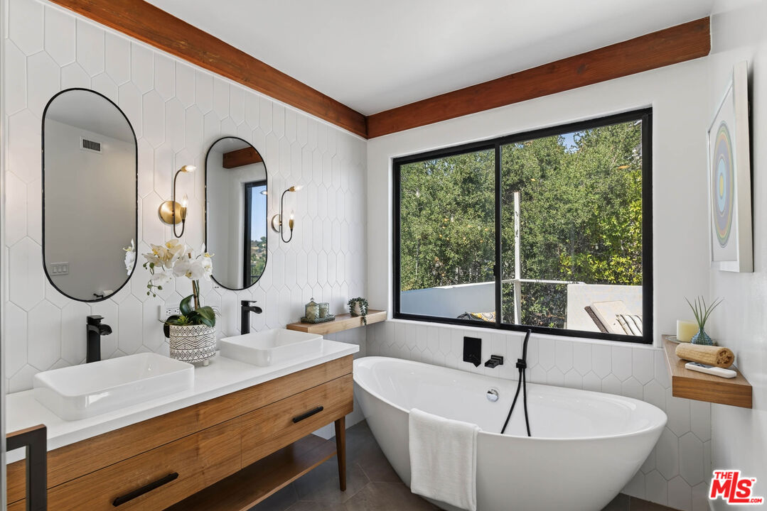 14 Stallion Road Bell Canyon, CA 91307 - Photo 33 of 41 Gallery Image 33