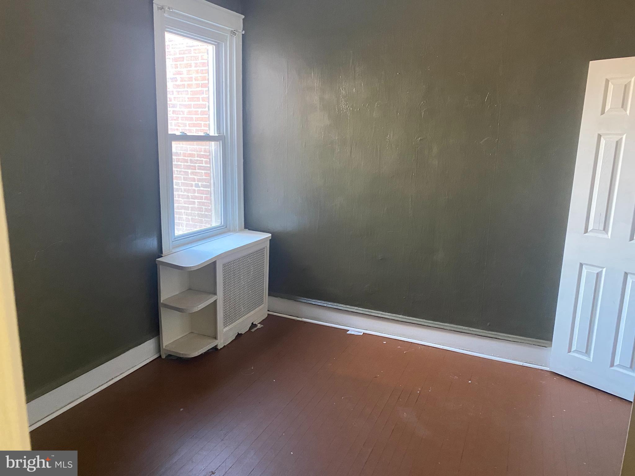 89 Lamport Road Upper Darby, PA 19082 - Photo 13 of 22 an empty room with windows