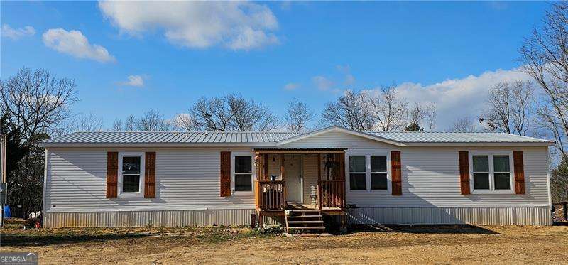 349 Dublin Circle Rome, GA 30161 - Photo 11 of 11 a front view of a house with a yard