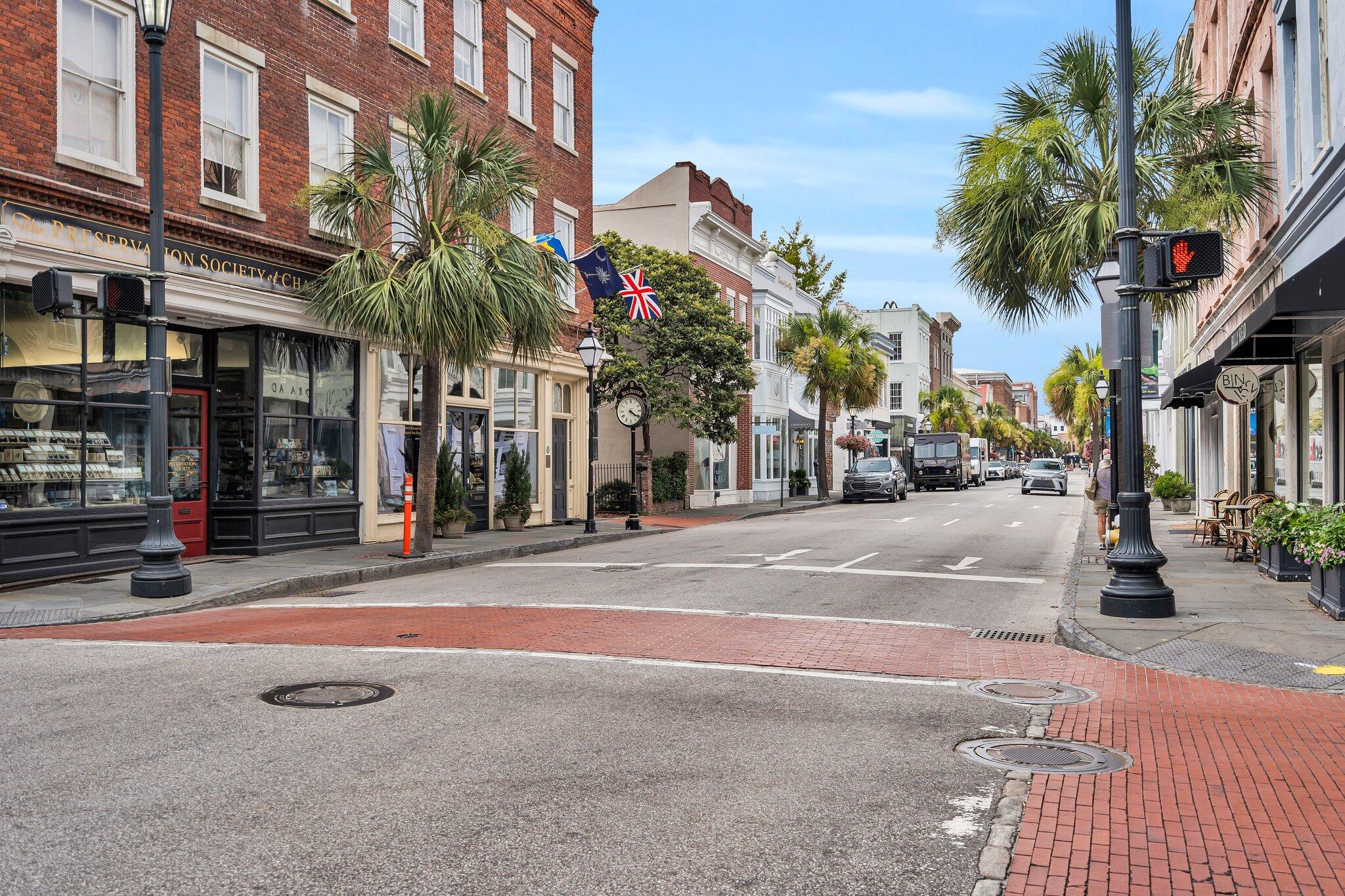 65 Simons Street Charleston, SC 29403 - Photo 25 of 27 Downtown Charleston