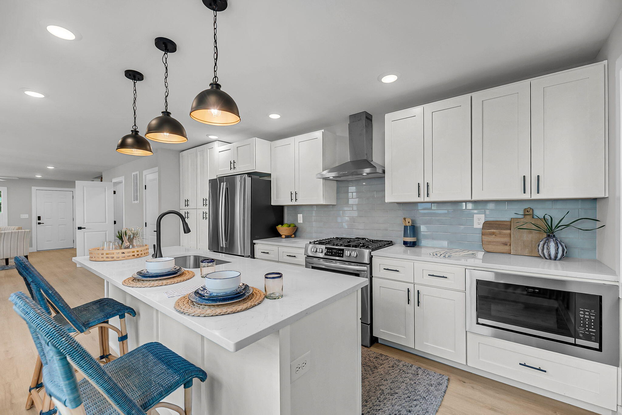 65 Simons Street Charleston, SC 29403 - Photo 3 of 27 Chef's Kitchen