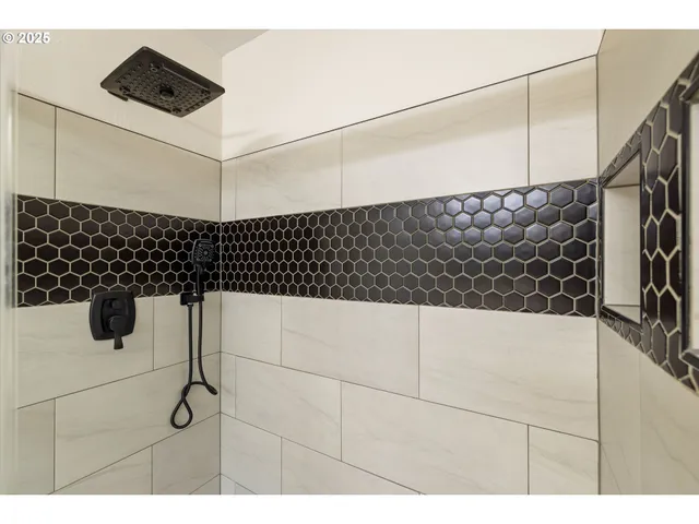 $375,000 | 2514 Northwest 3rd Terrace, Gresham, OR 97030