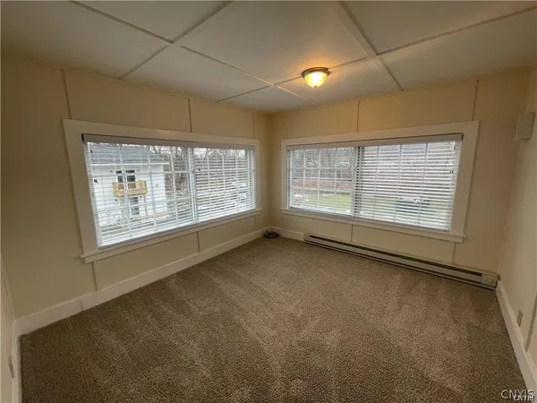 $955 | 144 Clinton Avenue, Cortland, NY 13045