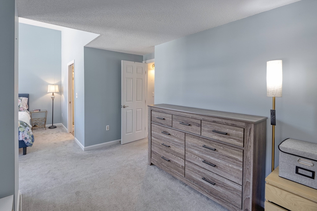 26 Drake Circle, Unit 26 Walpole, MA 02081 - Photo 19 of 34