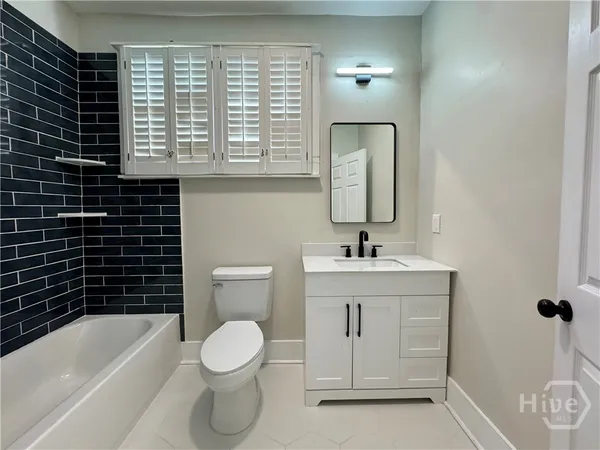 $2,300 | 1112 East Anderson Street, Savannah, GA 31404