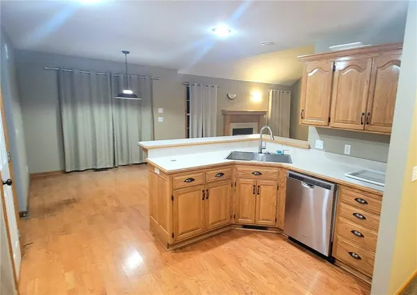 $345,000 | 4602 North Heatherwood Drive, St. Joseph, MO 64506