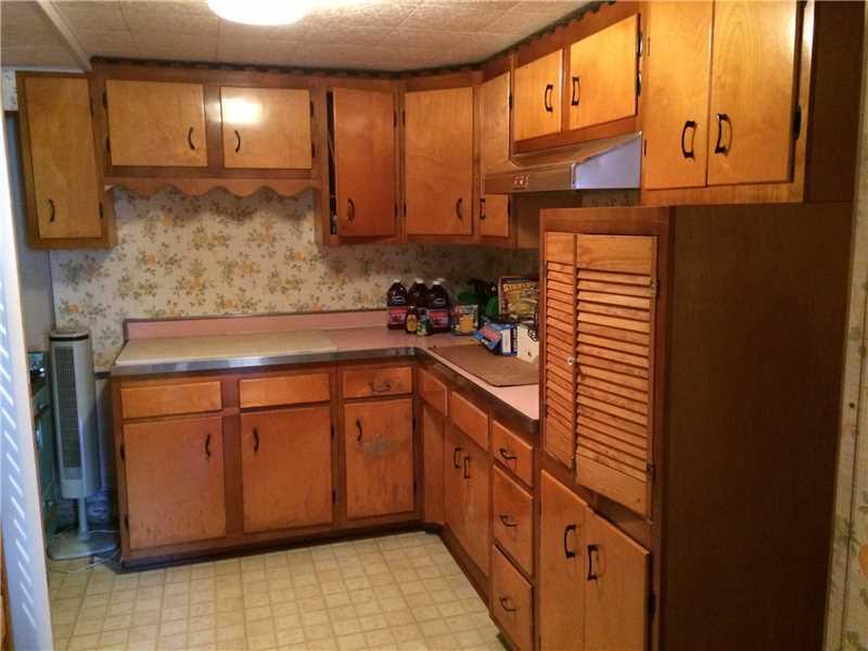 18 East Ridge Road Coraopolis, PA 15108 - Photo 14 of 24 Basement/Game Room. Kitchen in Basement