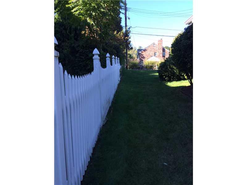 18 East Ridge Road Coraopolis, PA 15108 - Photo 23 of 24 Other. Side Yard