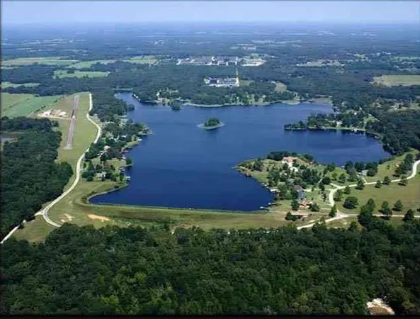 $410,000 | 11821 West Lake Drive, Murchison, TX 75778