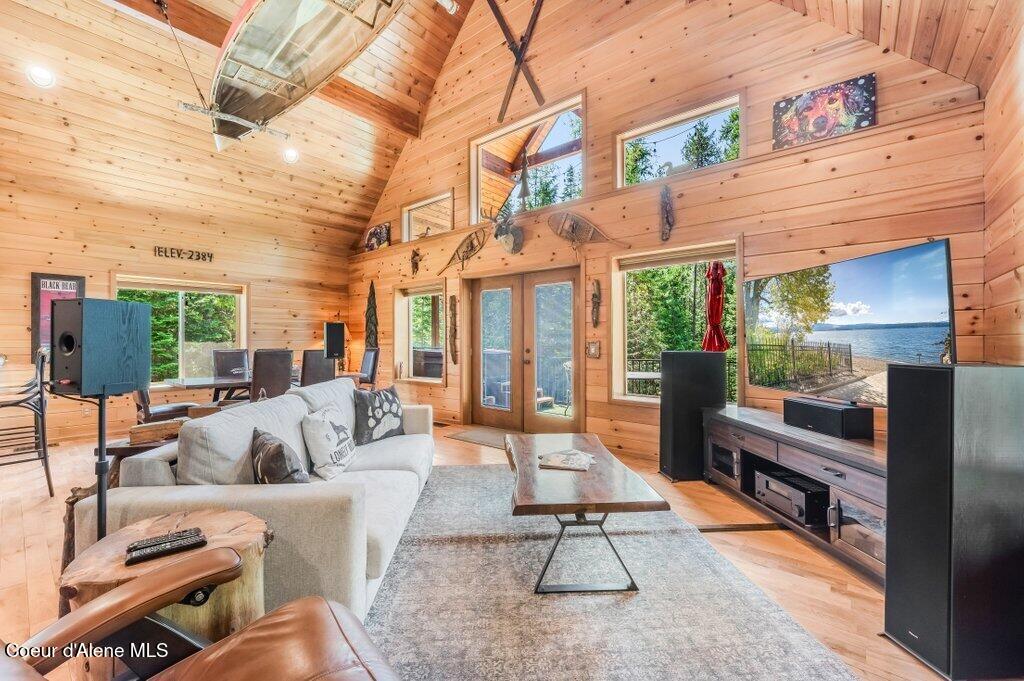 627 Gray Wolf Road Moyie Springs, ID 83845 - Photo 8 of 39 Warm rustic elegance