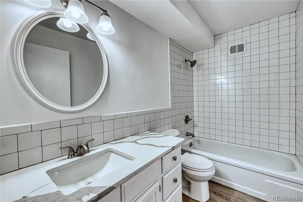$1,800 | 610 South Alton Way, Unit 2B, Denver, CO 80247
