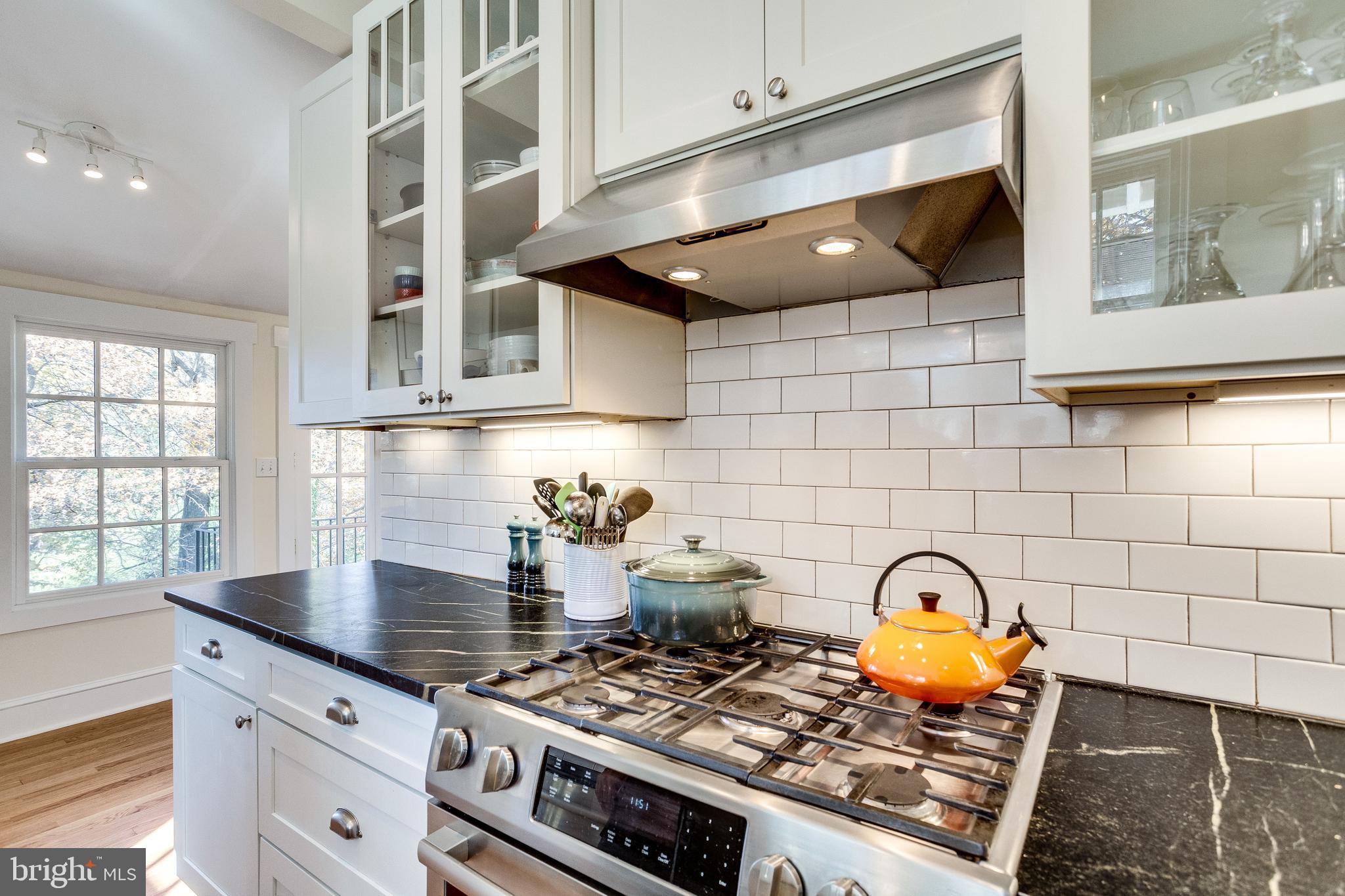 7342 Carroll Avenue Takoma Park, MD 20912 - Photo 14 of 36