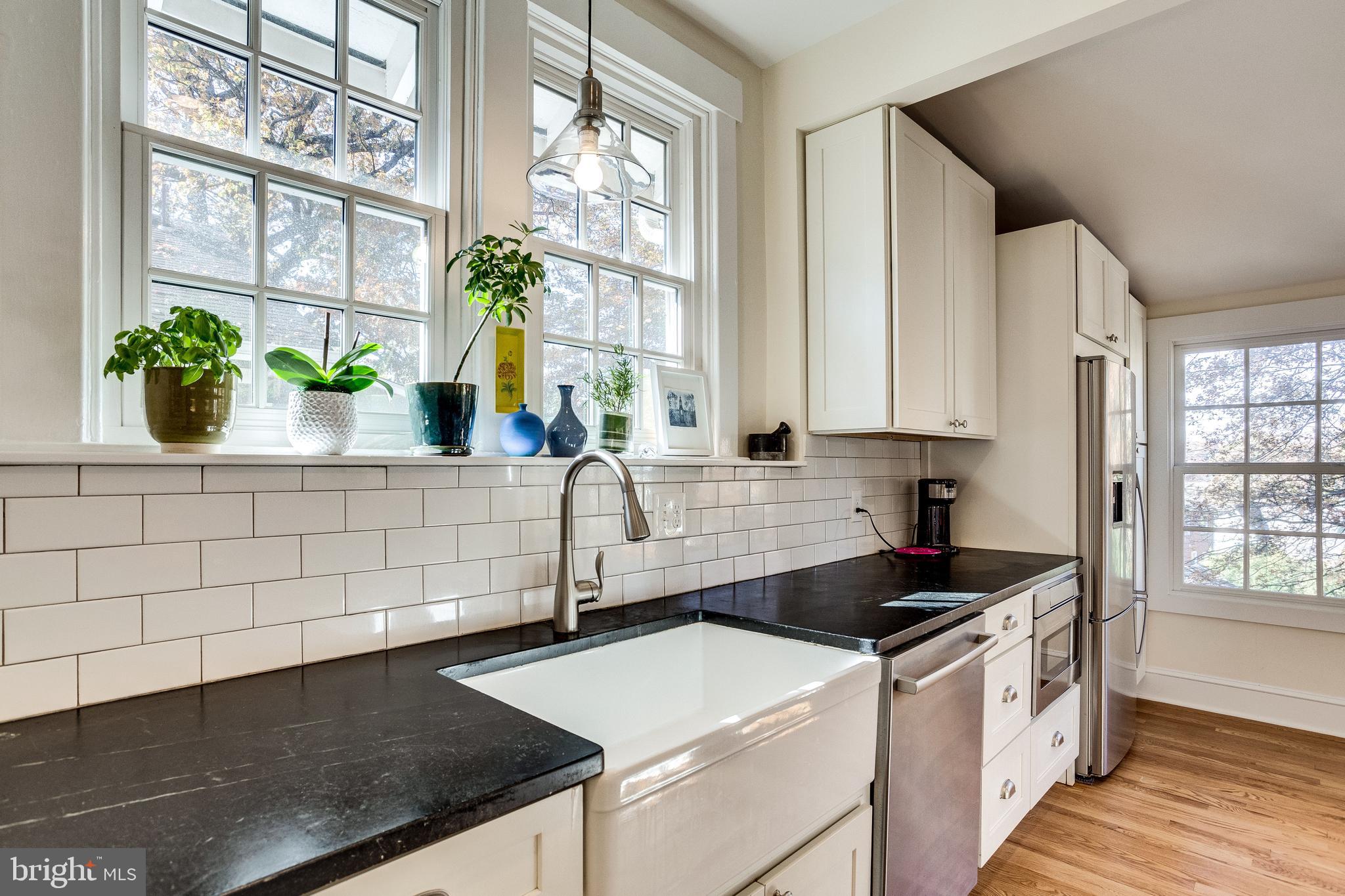 7342 Carroll Avenue Takoma Park, MD 20912 - Photo 16 of 36