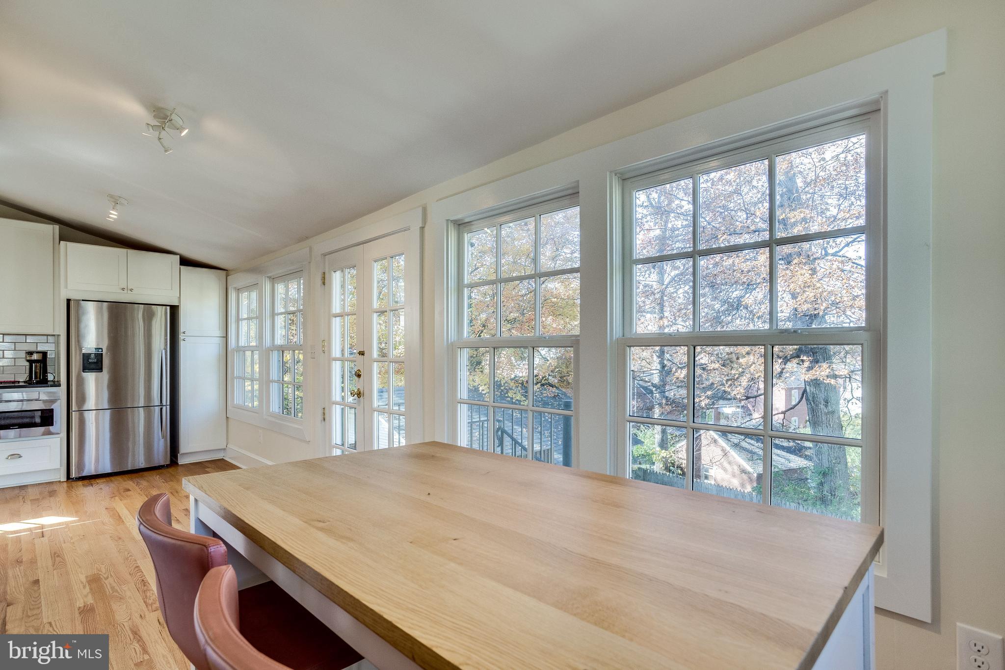 7342 Carroll Avenue Takoma Park, MD 20912 - Photo 18 of 36