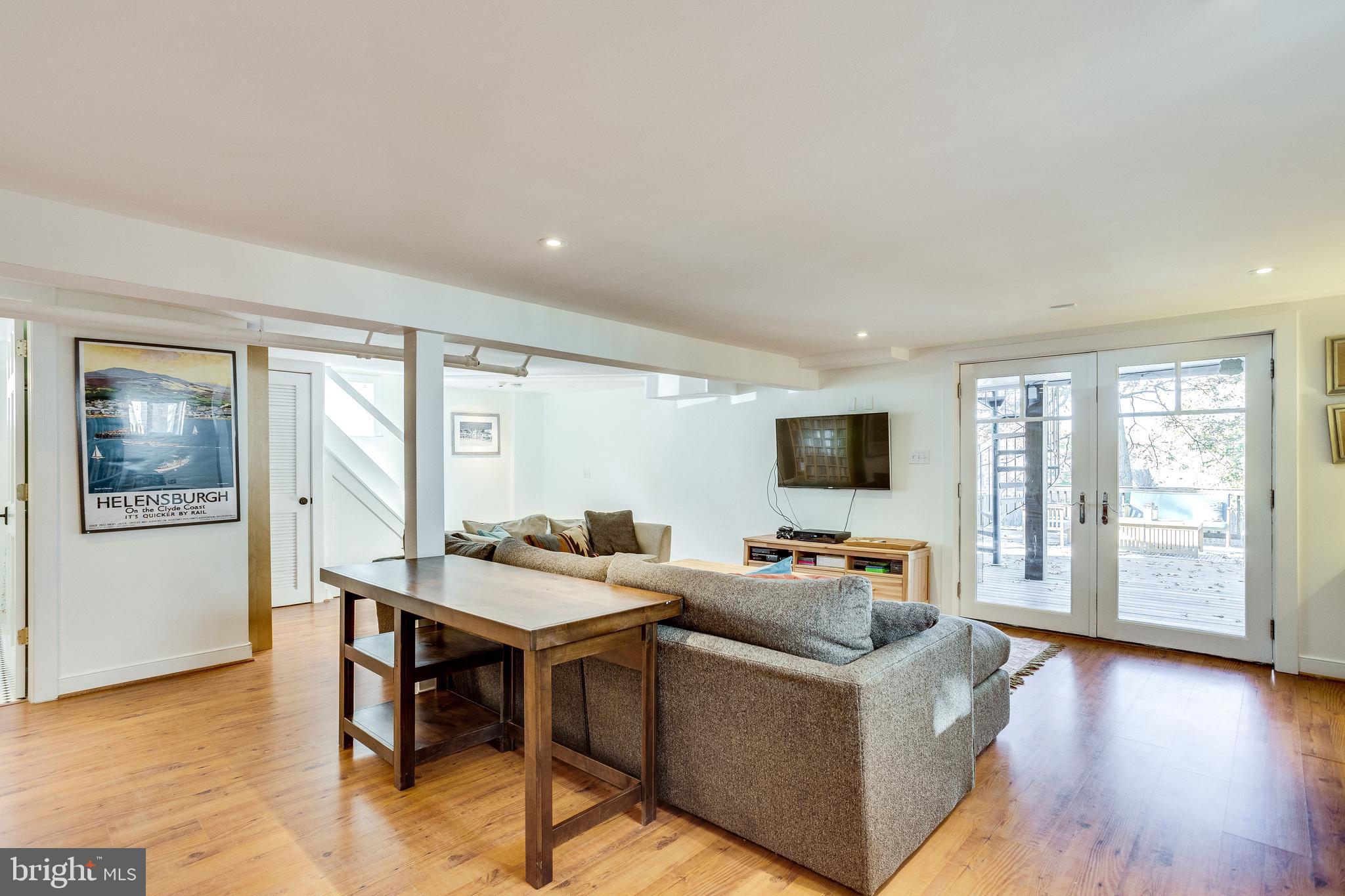 7342 Carroll Avenue Takoma Park, MD 20912 - Photo 27 of 36