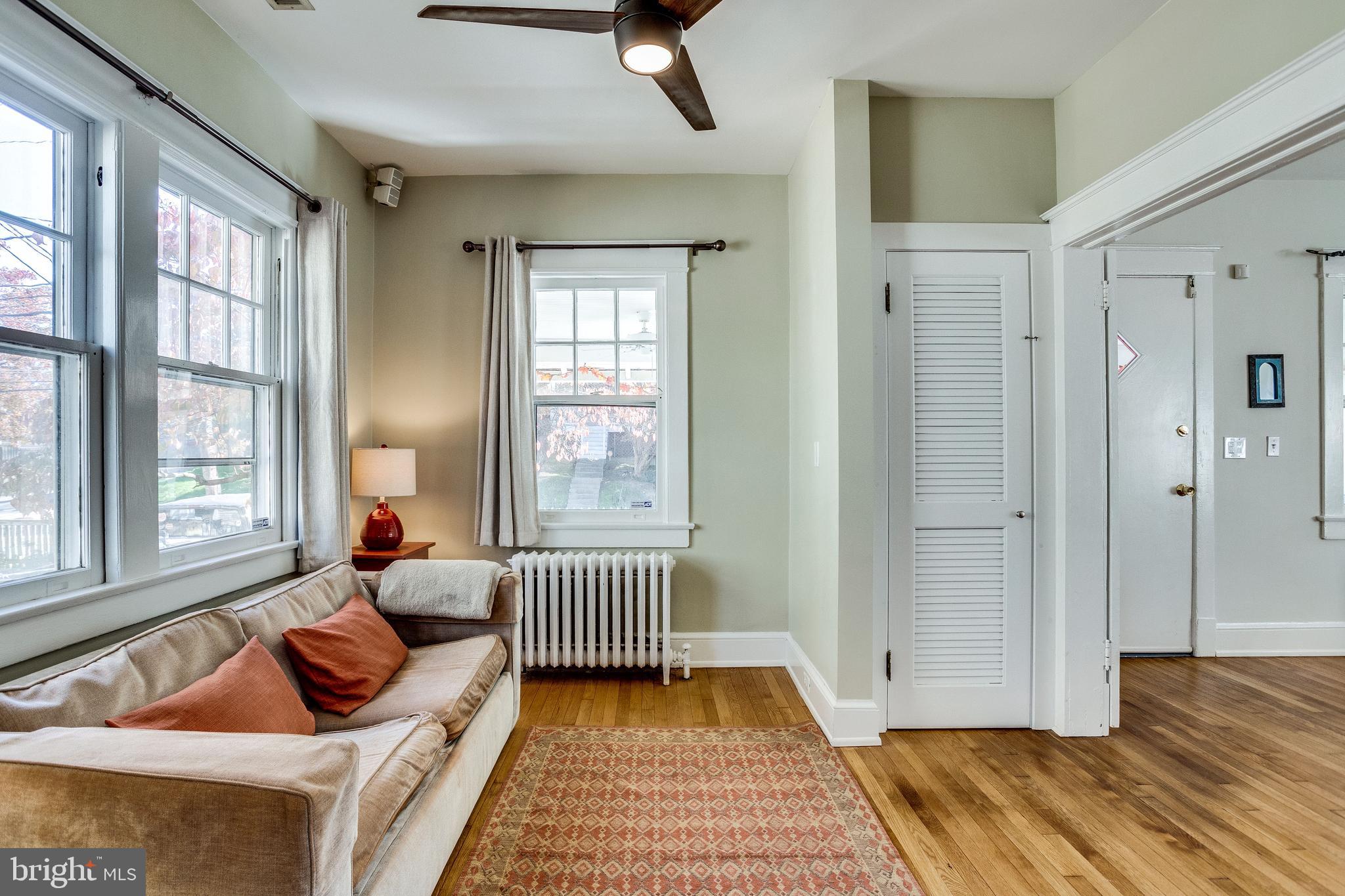 7342 Carroll Avenue Takoma Park, MD 20912 - Photo 10 of 36