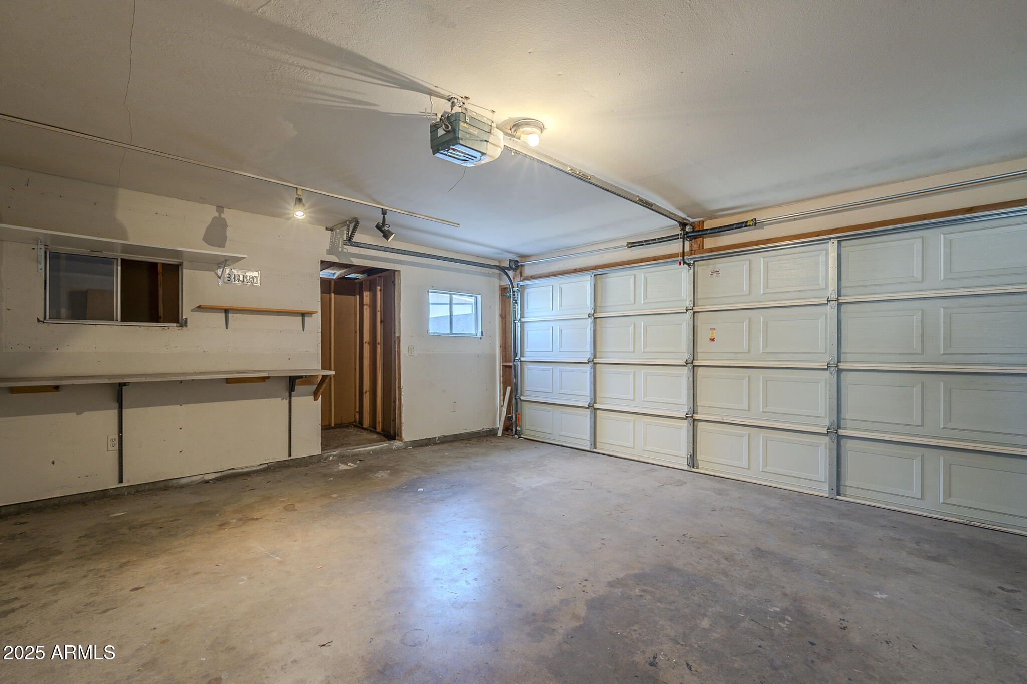 2914 East Cactus Road Phoenix, AZ 85032 - Photo 35 of 49 a view of a garage