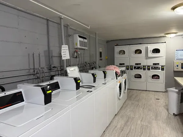 $1,495 | 8923 Knight Avenue, Unit 316, Des Plaines, IL 60016