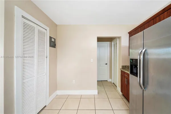 $1,700 | 592 Northeast 150th Street, Unit 1, Miami, FL 33161