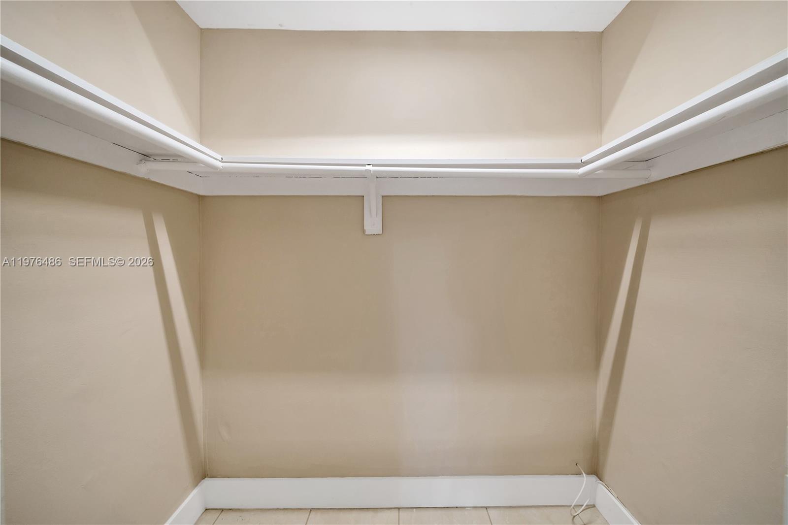 592 Northeast 150th Street, Unit 1 Miami, FL 33161 - Photo 17 of 26