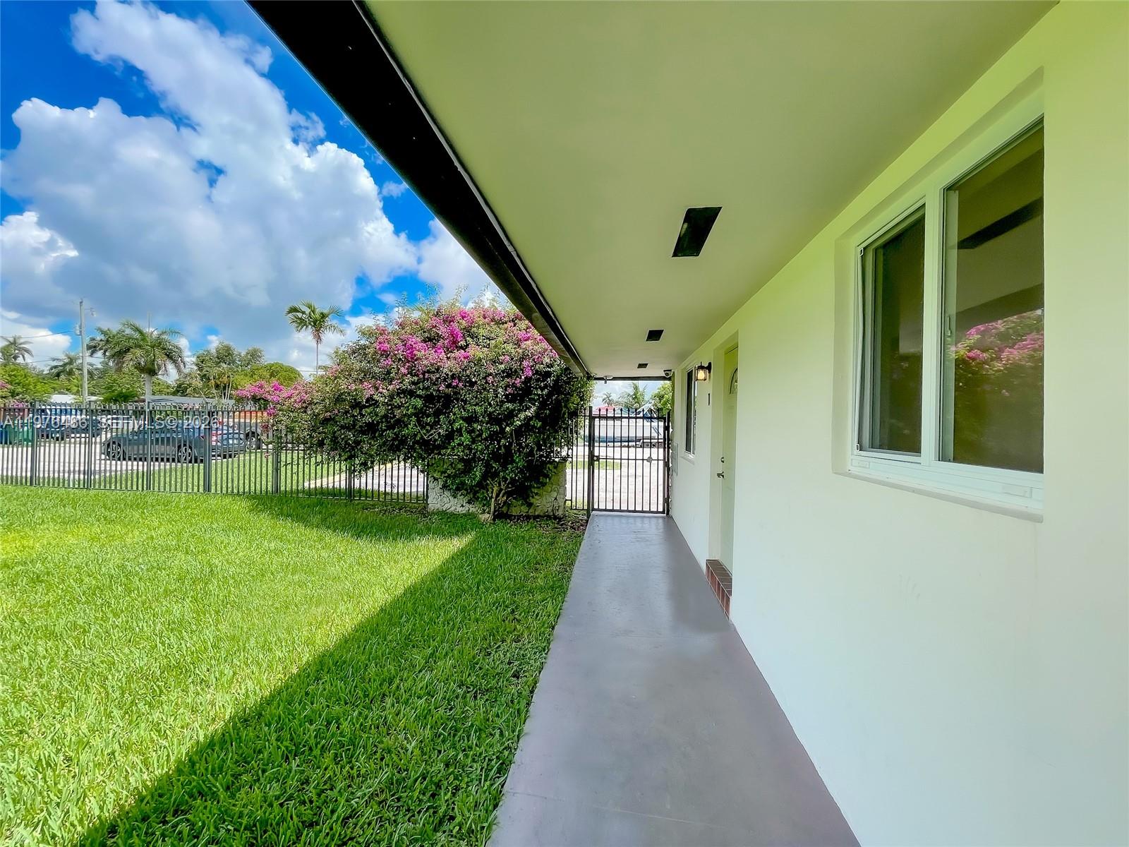 592 Northeast 150th Street, Unit 1 Miami, FL 33161 - Photo 21 of 26