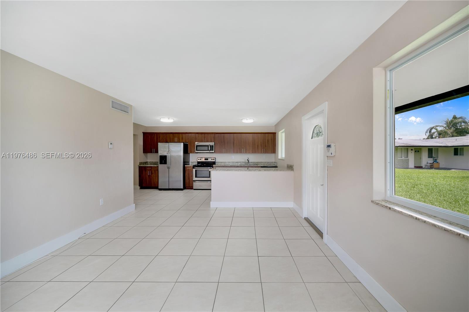592 Northeast 150th Street, Unit 1 Miami, FL 33161 - Photo 4 of 26