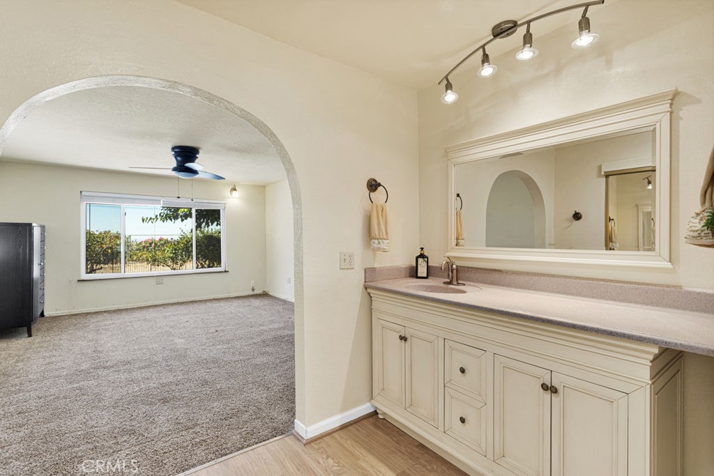 9072 Green Road Pinon Hills, CA 92372 - Photo 38 of 70
