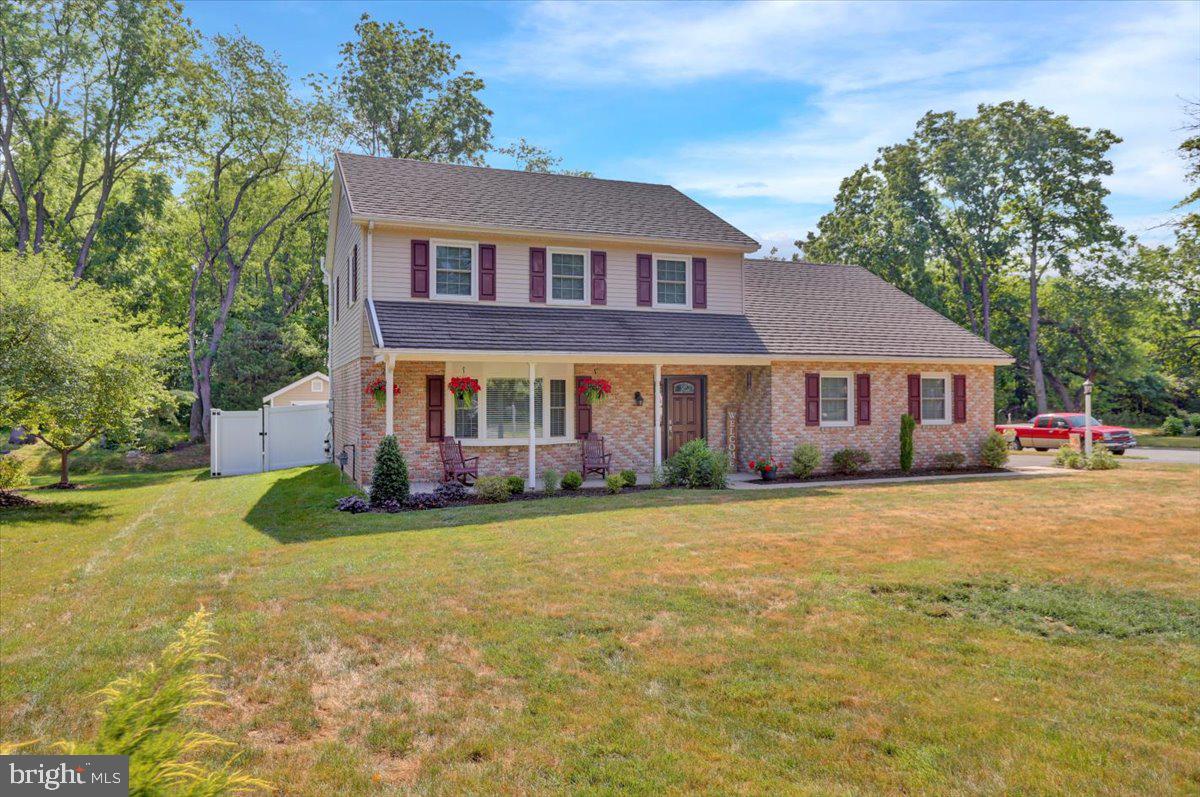 202 Suncrest Road Lancaster, PA 17601 - Photo 3 of 41