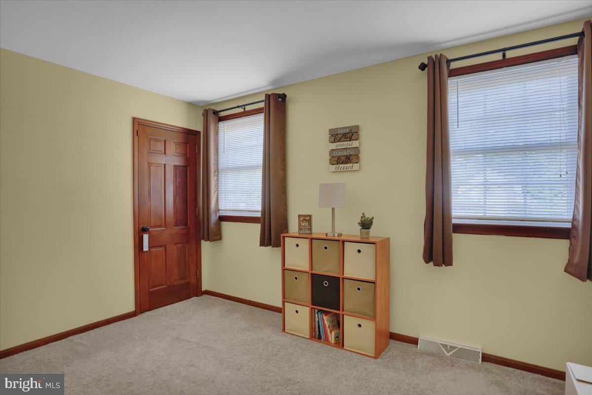 202 Suncrest Road Lancaster, PA 17601 - Photo 37 of 41