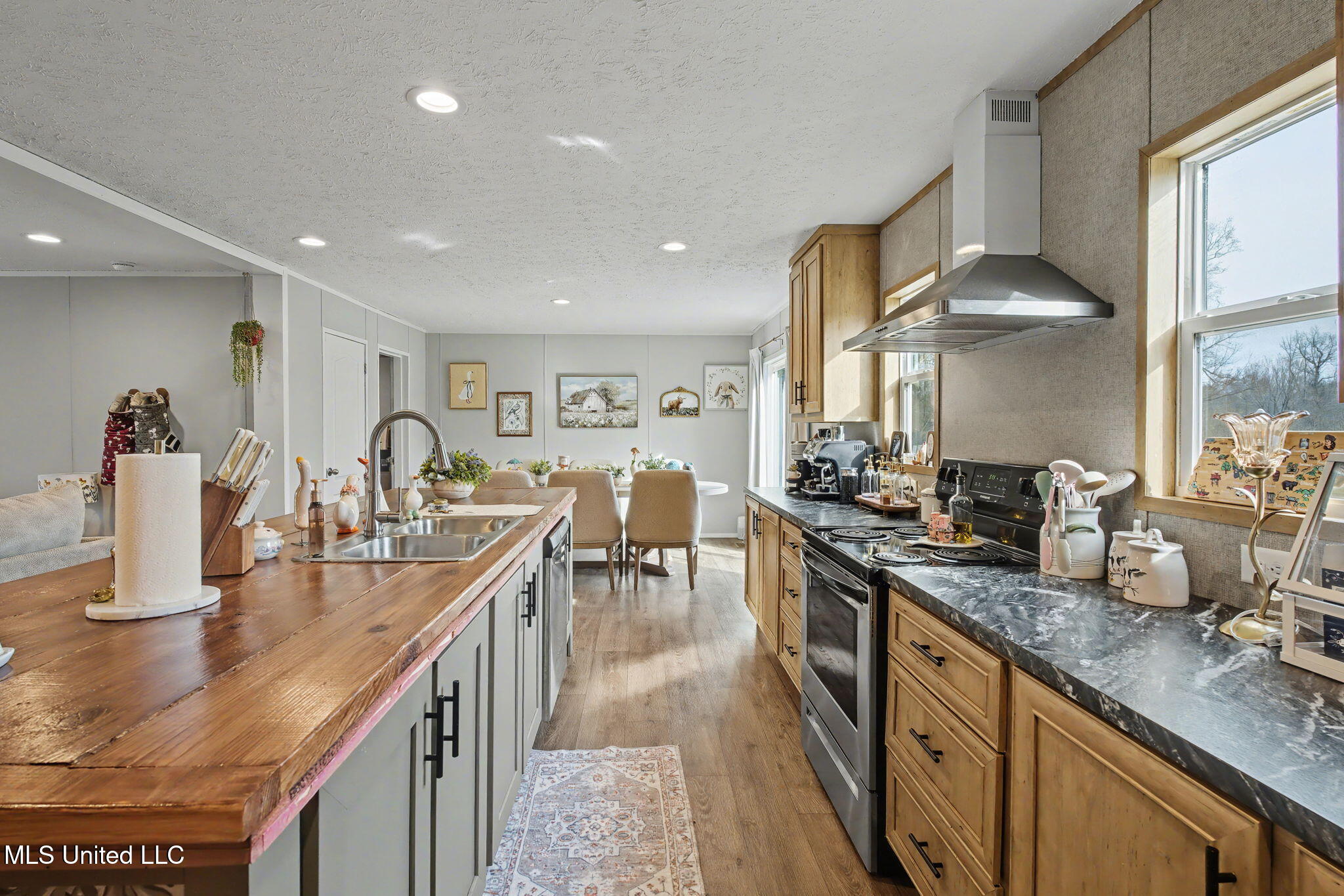 7203 Angie Drive Hernando, MS 38632 - Photo 11 of 31 Kitchen