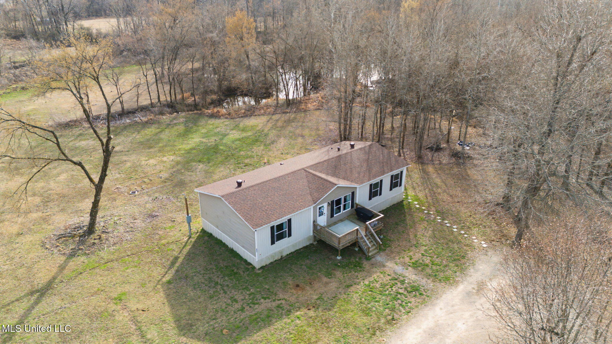 7203 Angie Drive Hernando, MS 38632 - Photo 27 of 31 Front of House