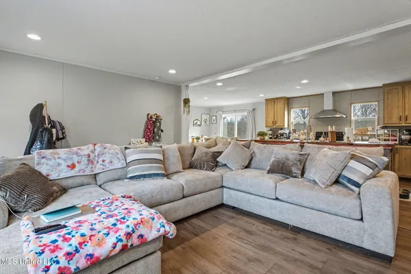 $309,900 | 7203 Angie Drive, Hernando, MS 38632