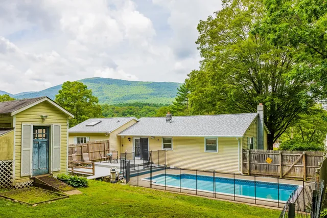 $368,000 | 78 Carbonti Circle, Arlington, VT 05250