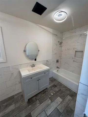 $3,000 | 177-16 Leslie Road, Unit 1 | St. Albans