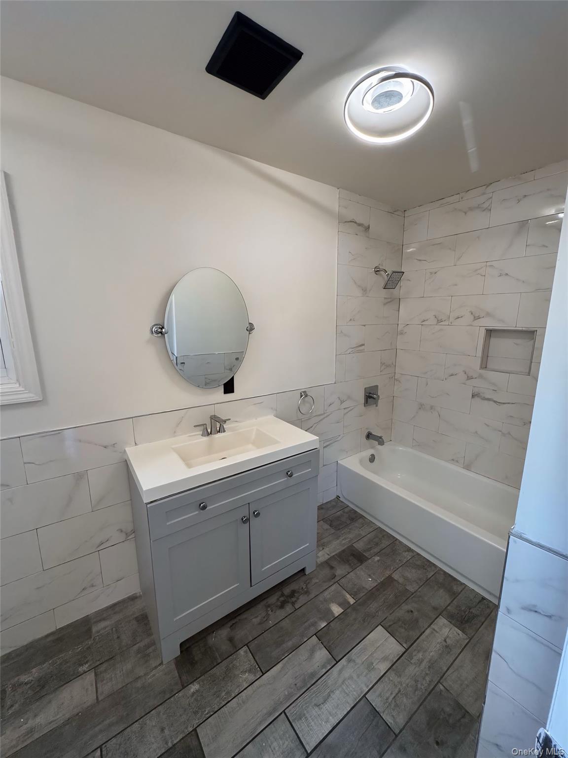 Undisclosed Address Queens, NY 11434 - Photo 8 of 9