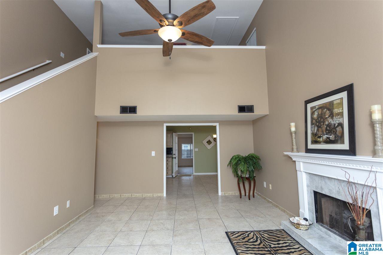 113 Cambridge Pointe Circle Alabaster, AL 35007 - Photo 5 of 35