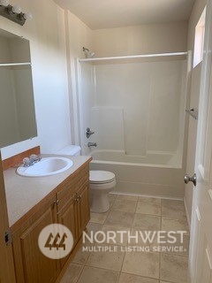 28136 239th Place Southeast Maple Valley, WA 98038 - Photo 14 of 35