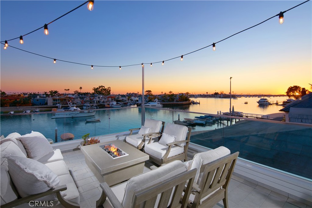 14 Beacon Bay Newport Beach, CA 92660 - Photo 28 of 56