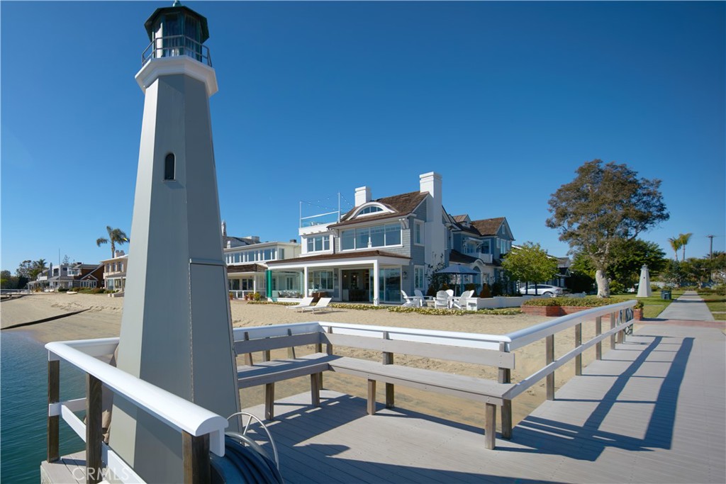 14 Beacon Bay Newport Beach, CA 92660 - Photo 34 of 56