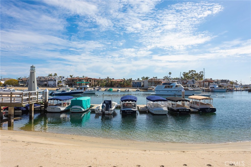 14 Beacon Bay Newport Beach, CA 92660 - Photo 42 of 56