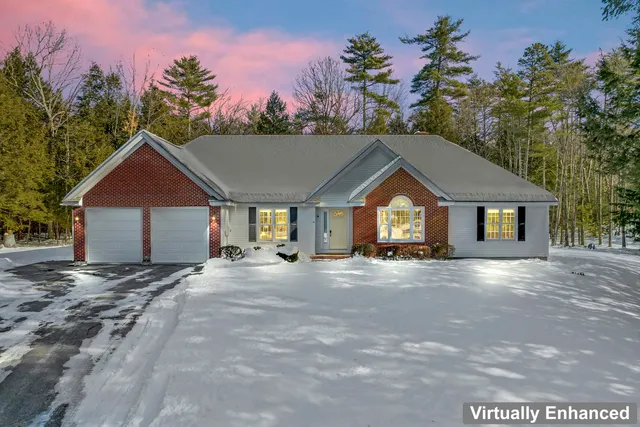 $639,000 | 41 Fieldstone Road, Wolfeboro, NH 03894