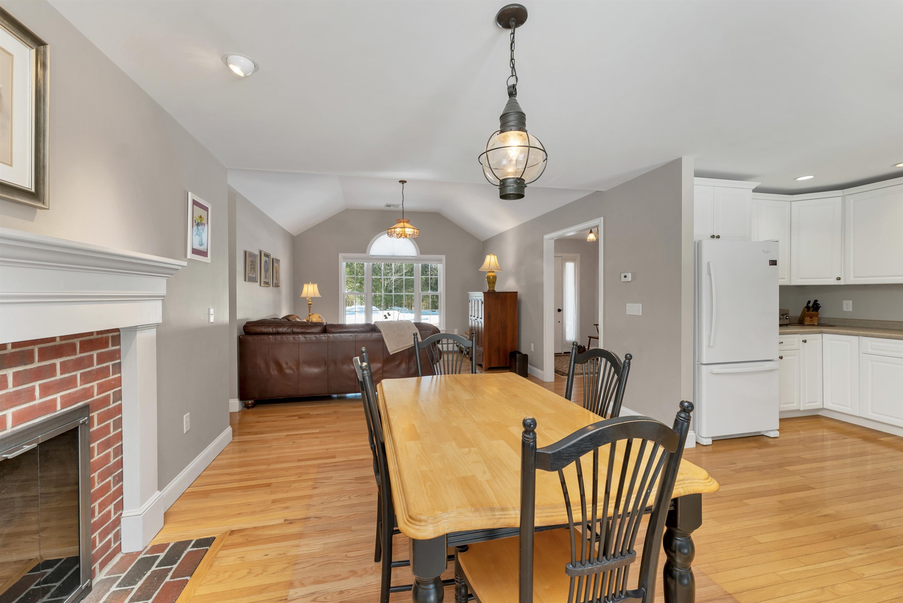 41 Fieldstone Road Wolfeboro, NH 03894 - Photo 12 of 53